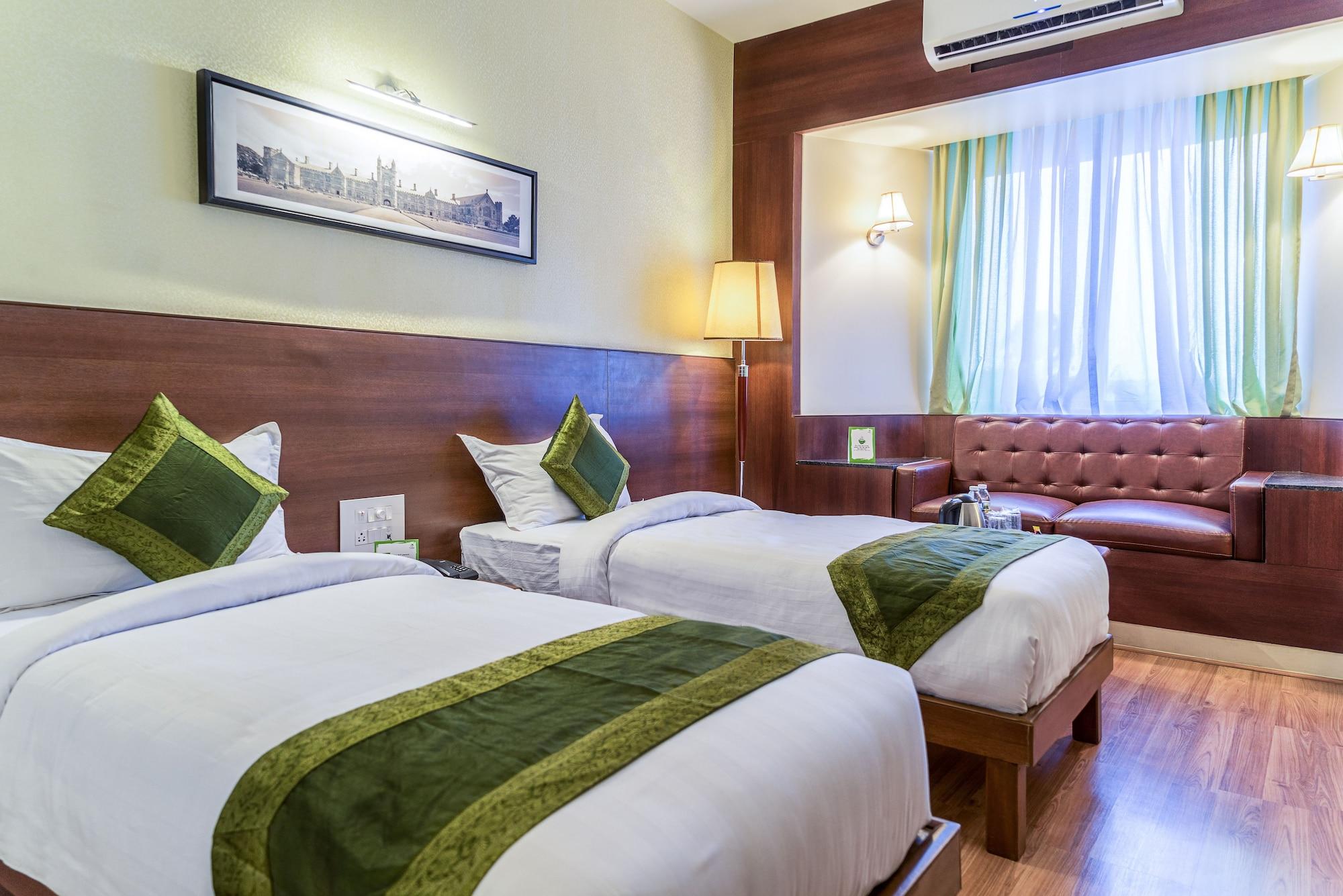 Treebo Premium Grand Emerald Pimpri-Chinchwad Esterno foto