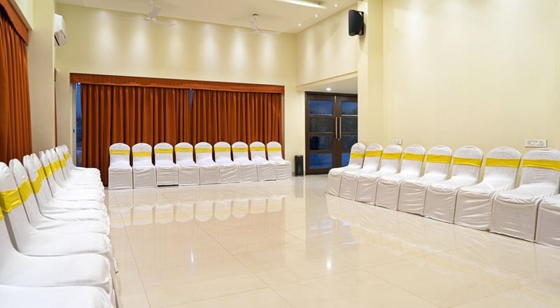 Treebo Premium Grand Emerald Pimpri-Chinchwad Esterno foto